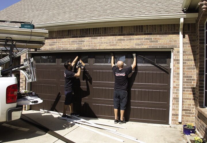 Fast and Reliable Garage Door Repair and Installation Services